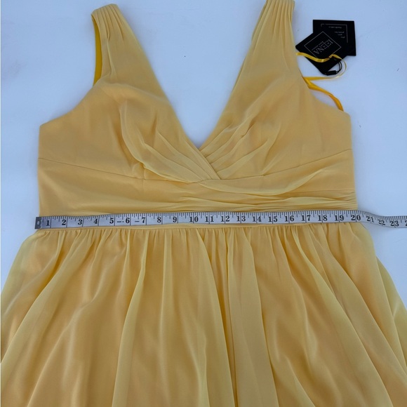 New MAC DUGGAL Size 18 Evening Gown Yellow Chiffon Sleeveless Wrap Formal Dress - Picture 15 of 16